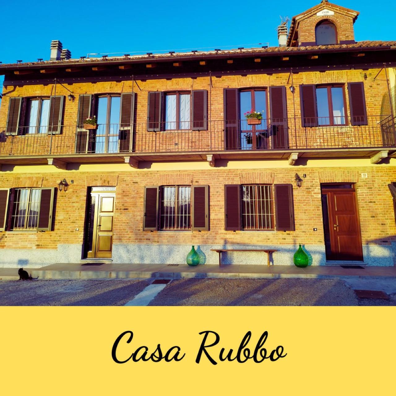 Casa Rubbo - Appartamento 'Como' Nelle Langhe Альба Екстер'єр фото